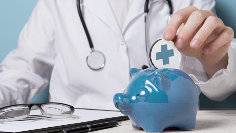 Read Up on Health Insurance Plans Before Buying a Policy