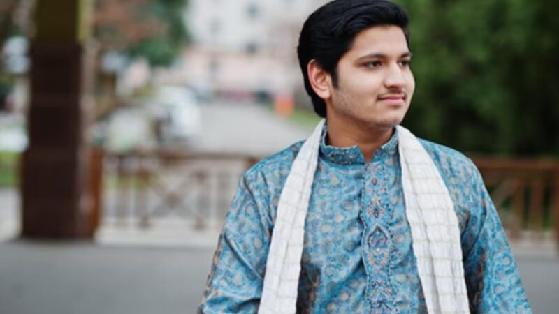 Modi Clothes: How One Leader’s Wardrobe Redefined Indian Political Fashion