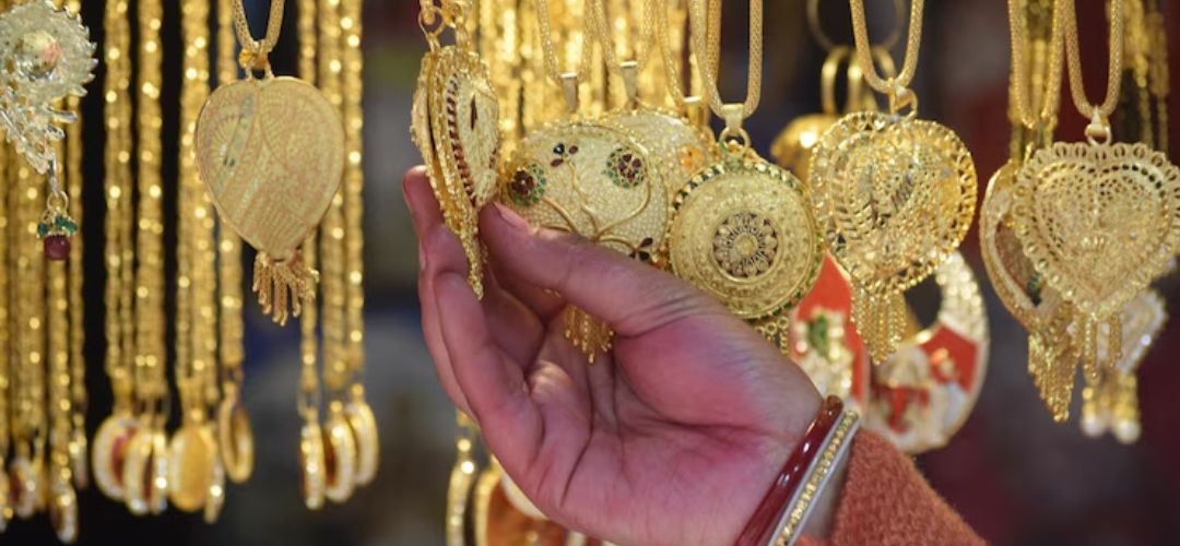 Timeless Traditions: The Cultural Brilliance of Hindu Jewelry